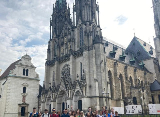 9f713624-d379-4436-879b-6c74483ceb84