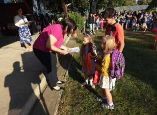 Zahájení na školní zahradě