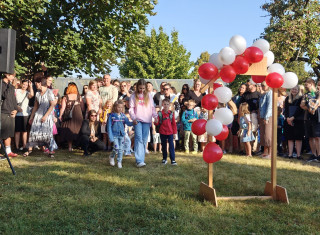 Zahájení na školní zahradě