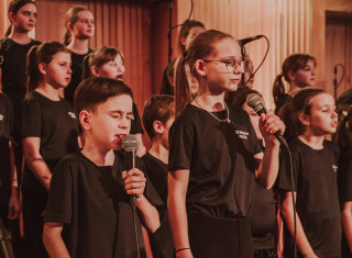 417514627_918135303646228_4918205902171278318_n