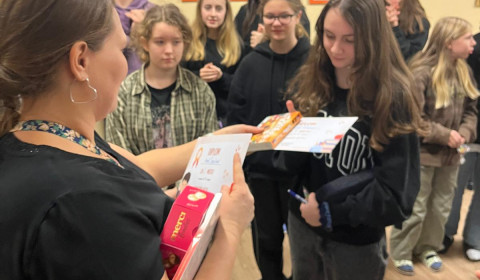 73f58251-8d35-4c18-bc46-8b14eeeb36e1