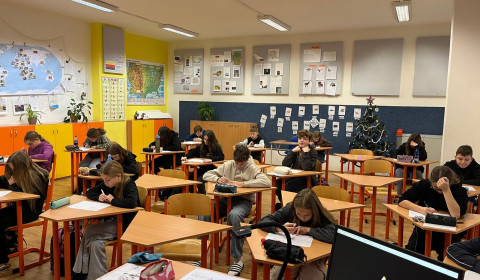 144ff7fd-5daf-48bf-b9da-cf38641bcd5d