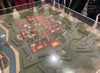 Žáci v Památníku Terezín