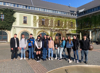 d5e7e07e-eac9-4165-a376-059d637e88fd