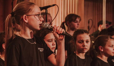 417432902_918135396979552_8321369835655207814_n