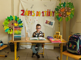 děti u zápisu do 1. třídy