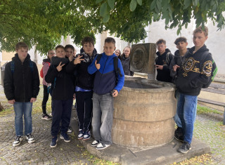 571363066_1384307237037563_677380813184134435_n